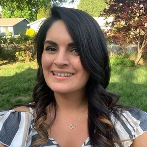 Meet your Posher, Tayler